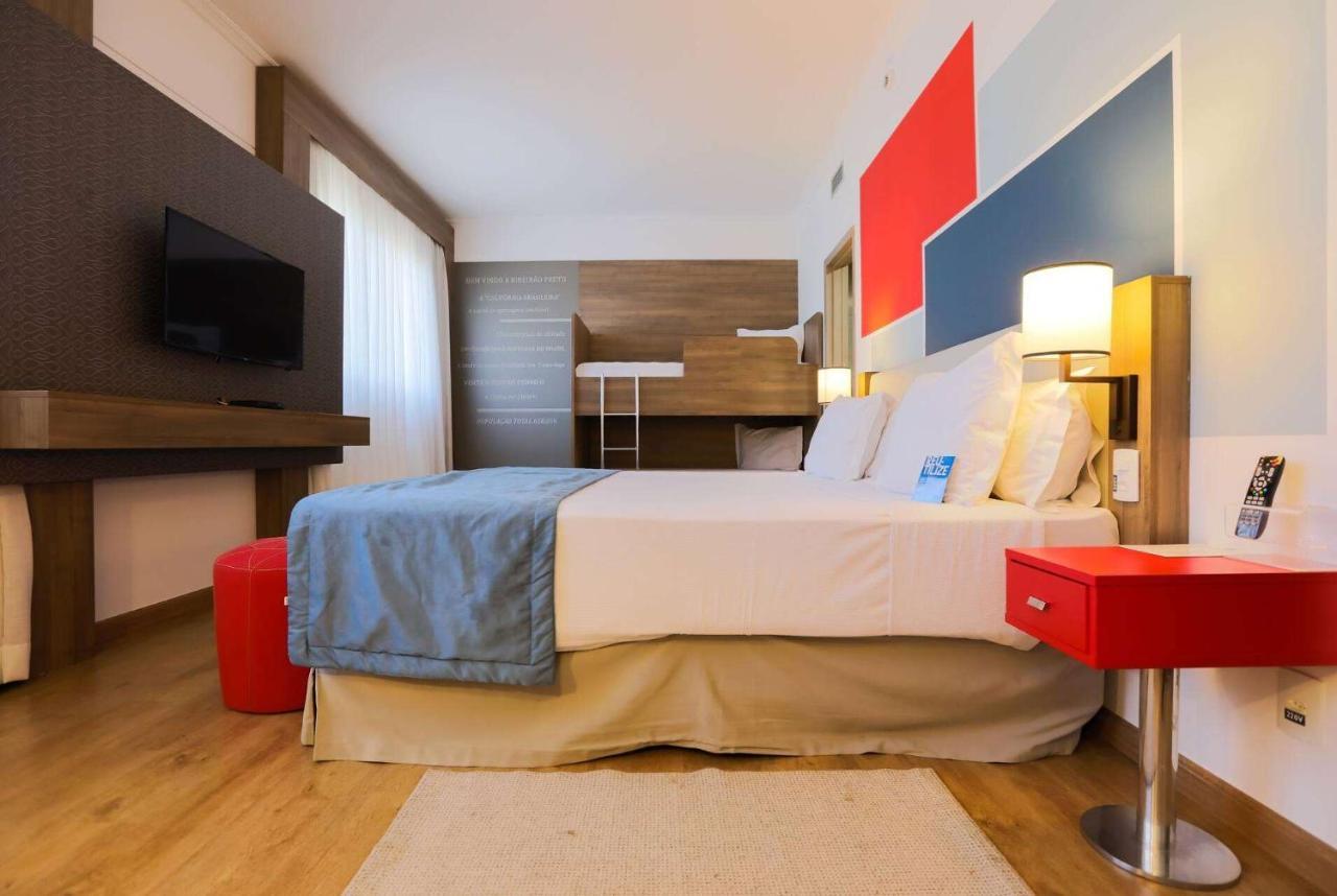 Hotel Tryp By Wyndham Ribeirão Preto Exterior foto A room at the hotel
