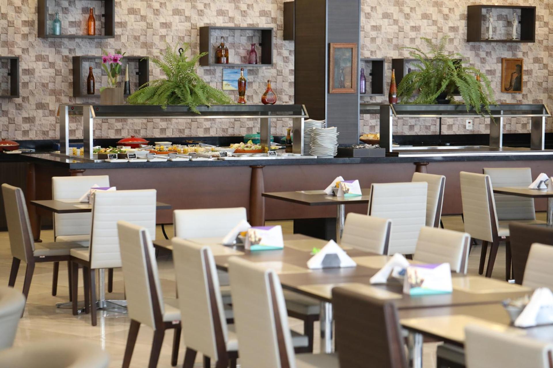 Hotel Tryp By Wyndham Ribeirão Preto Exterior foto The restaurant