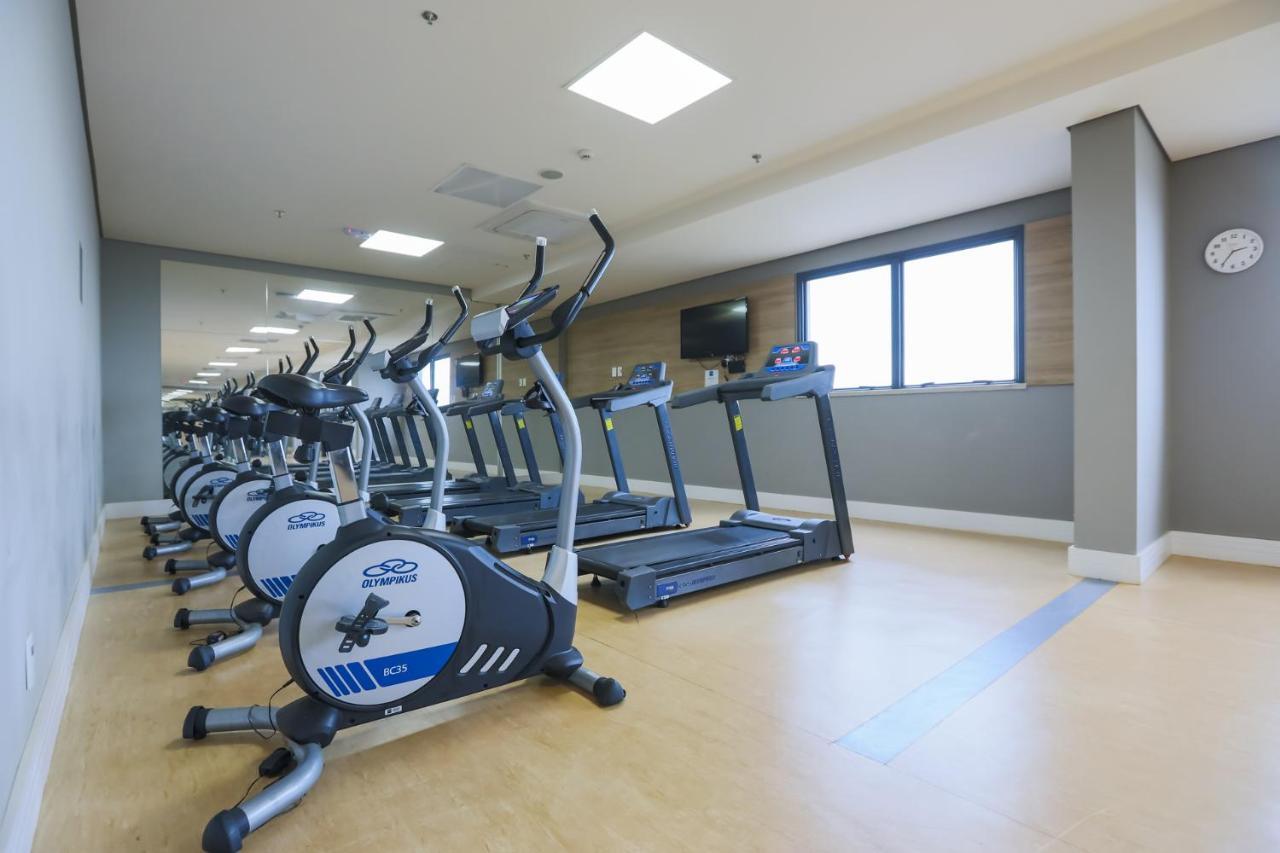 Hotel Tryp By Wyndham Ribeirão Preto Exterior foto The gym at the hotel